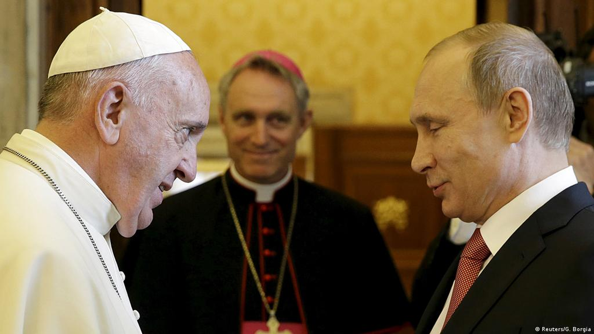 Papa Francisco y Vladimir Putin.