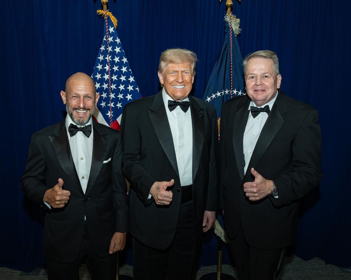 Scaturicce, Trump y Bennet. Scaturicce, Trump y Bennet. 