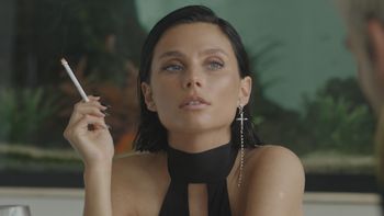 La miniserie de 8 episodios que es pura adicción y se termina volando