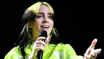 Con una trayectoria corta pero muy prodigiosa, Billie Eilish celebra otro año de vida rodeada de innumerables reconocimientos, como varios Grammys y Oscars. Con una trayectoria corta pero muy prodigiosa, Billie Eilish celebra otro año de vida rodeada de innumerables reconocimientos, como varios Grammys y Oscars.