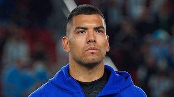 Boca aceleró y va por un arquero de selección tras la dolencia de Leandro Brey
