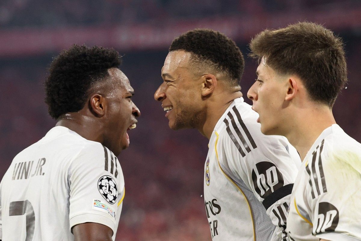Arda Güler, Vinicius Jr. y Kylian Mbappé celebran un gol ante el Bayern Múnich, en una noche de Champions League que terminó con derrota y más ruido para el Real Madrid. Arda Güler, Vinicius Jr. y Kylian Mbappé celebran un gol ante el Bayern Múnich, en una noche de Champions League que terminó con derrota y más ruido para el Real Madrid.