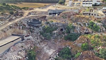 Ciencia: La cueva israelí de 400.000 años de antigüedad que estaba sellada y ahora sacude al mundo