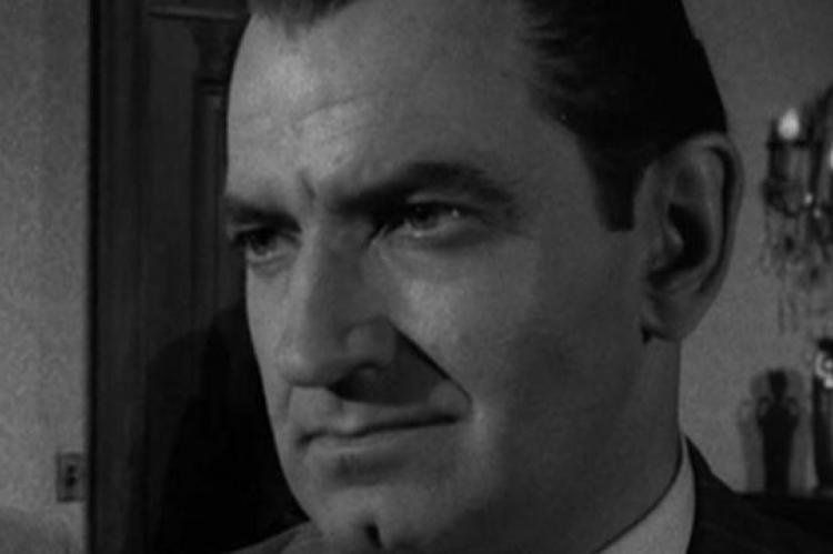 Bruce Gordon en el papel del mafioso Fran Nitti en la serie Los Intocables.