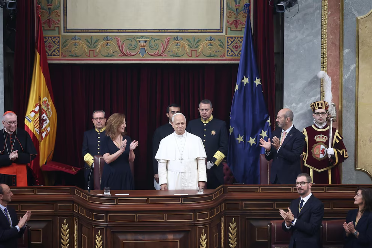 Diputados y senadores aplauden durante siete minutos el discurso del Papa en el Congreso. (Europa Press) Diputados y senadores aplauden durante siete minutos el discurso del Papa en el Congreso. (Europa Press)