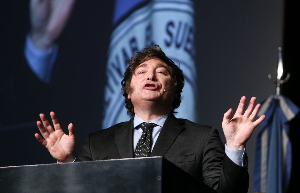 Javier Milei, "animador" de la campaña pero con falta de tiempo para "pulir su propuesta", según Jorge Asís.