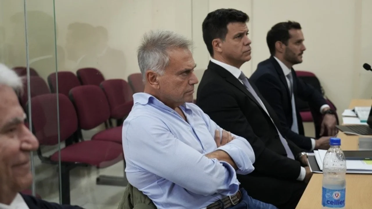 Imputado por una compleja red de corrupción. Imputado por una compleja red de corrupción. 