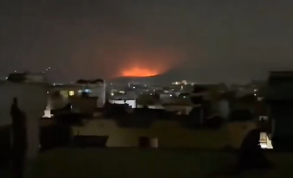 El ministro de Defensa de Pakistán, Khawaja Asif, declaró en horas de la noche de este jueves el inicio de una “guerra abierta” contra los talibanes de Afganistán: “Nuestra paciencia ha llegado a su límite”. El ministro de Defensa de Pakistán, Khawaja Asif, declaró en horas de la noche de este jueves el inicio de una “guerra abierta” contra los talibanes de Afganistán: “Nuestra paciencia ha llegado a su límite”.