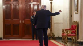 Donald Trump amenaza a Irán con