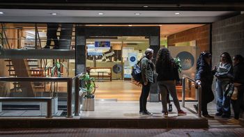 Subasta: Javier Milei puso en venta un 'petit hotel' que era para la Universidad de las Madres