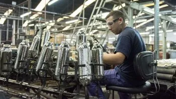 Un reciente informe confirma un 'escenario crítico' para trabajadores y empresas