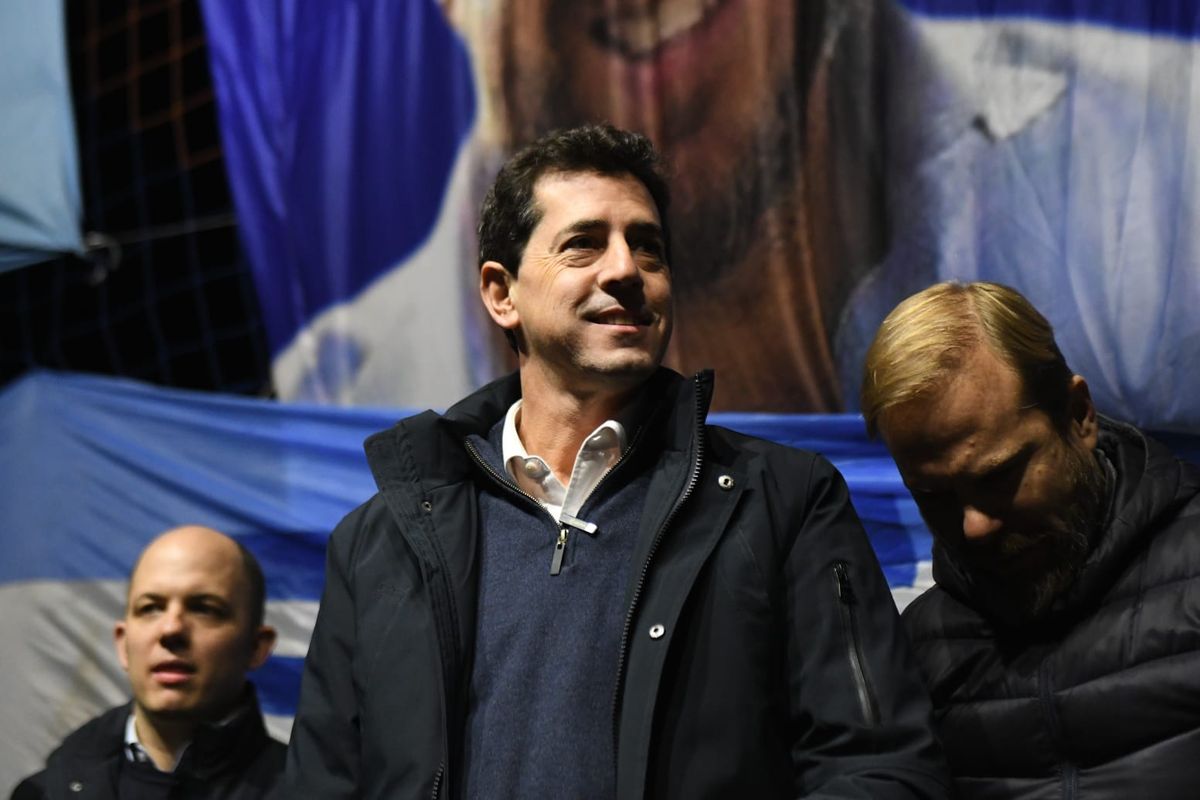 'Wado' de Pedro. 'Wado' de Pedro.