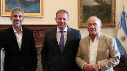 El Secretario de Prensa Eduardo Serenellini se reunió con Juan Parodi (TV Pública) y Héctor Cavallero (Radio Nacional).&nbsp;