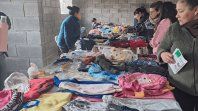 Argentinaatraviesa una nueva crisis económica que revive una práctica que parecíaolvidada desde 2001 como el trueque que sustituye al papel moneda.