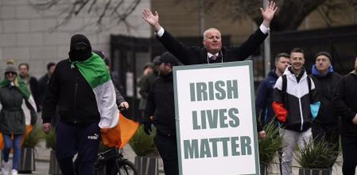 Irlanda también saturada de inmigrantes. Irlanda también saturada de inmigrantes.