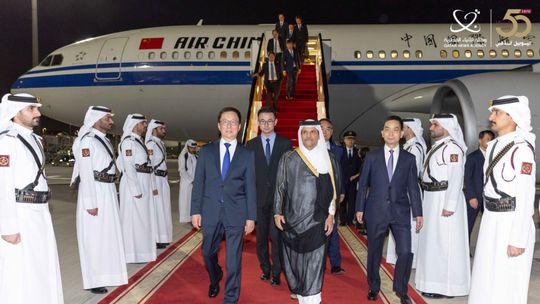 El vicepresidente de China en su llegada a Catar. El vicepresidente de China en su llegada a Catar.