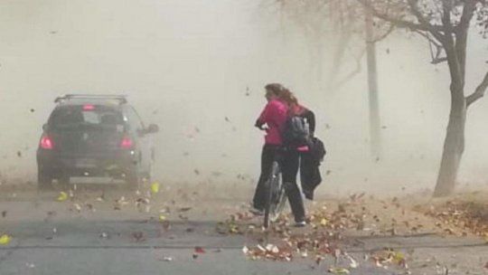 Viento Zonda: Cuándo y dónde hay alerta por el peligroso fenómeno.