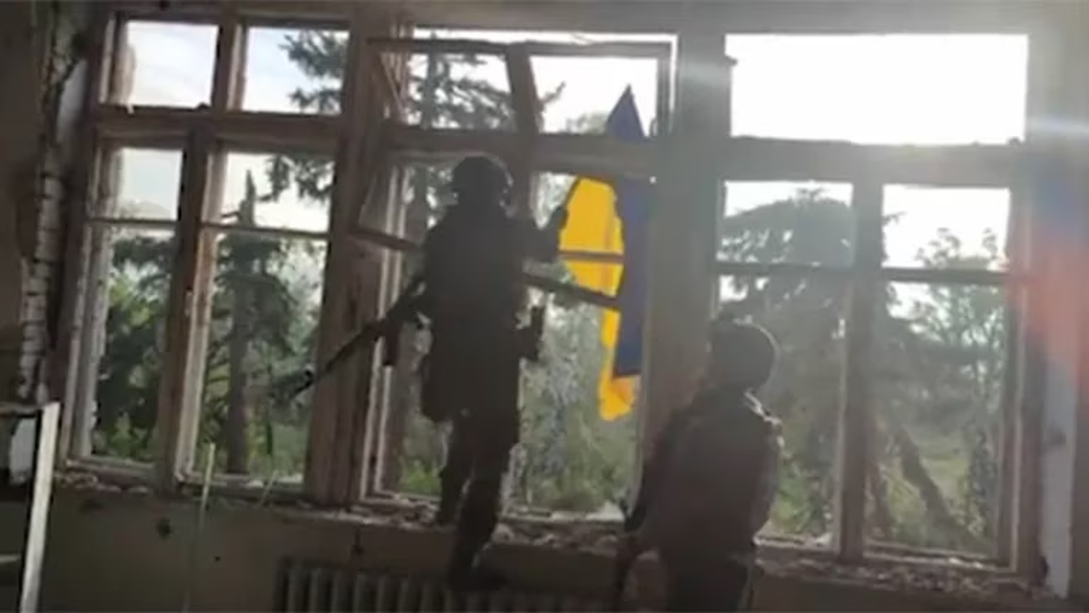 Las fuerzas armadas de Ucrania afirman haber liberado varias aldeas de primera l&iacute;nea en el oeste de Donetsk: Blahodatne, Neskuchn, Makarivka y Storozheve.