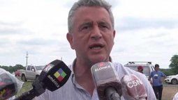 altText(Etchevehere: “El Gobierno le da plata a la gente para quedarse en la casa rascándose”)}