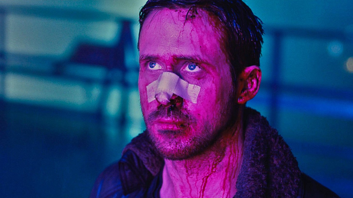Los personajes de Ryan Gosling suelen encarnar las contradicciones de una masculinidad en transformación, atrapada entre la soledad, la vulnerabilidad y la búsqueda de un nuevo lugar en el mundo. Los personajes de Ryan Gosling suelen encarnar las contradicciones de una masculinidad en transformación, atrapada entre la soledad, la vulnerabilidad y la búsqueda de un nuevo lugar en el mundo.