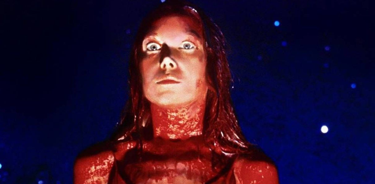 La película tuvo varias adaptaciones posteriores, incluyendo una secuela en 1999, un telefilm en 2002 y un remake en 2013 con Chloë Grace Moretz. La película tuvo varias adaptaciones posteriores, incluyendo una secuela en 1999, un telefilm en 2002 y un remake en 2013 con Chloë Grace Moretz.