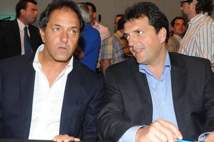 Daniel Scioli y Sergio Massa: Según el gobernador, sin quererlo, muy diferentes.