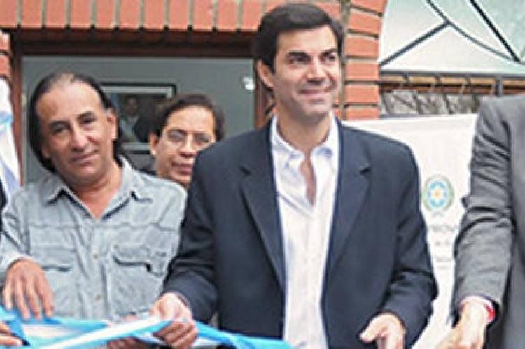 Villalba fue encontrado desnudo en un prostíbulo donde se explotaba sexualmente a mujeres