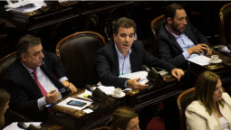 altText(JxC teme que todo sea para que el oficialismo ocupe vacantes en la Justicia)}