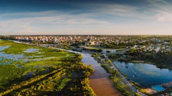 Buenos Aires cuenta con una laguna espectacular. Buenos Aires cuenta con una laguna espectacular.
