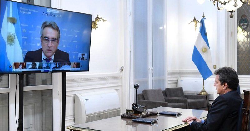 Rossi habló con Diputados por más de una hora.
