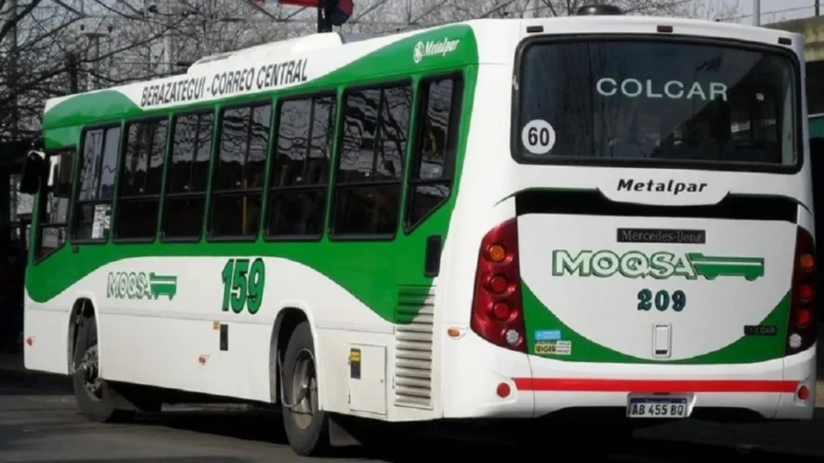 Sigue el conflicto salarial con los trabajadores de colectivos de Moqsa. Sigue el conflicto salarial con los trabajadores de colectivos de Moqsa.