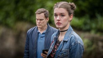 Tiene 8 episodios y es la miniserie de Netflix que arrasa con todo