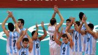 Los seleccionados de vóley siempre aplaudirán a Daniel Castellani. Los seleccionados de vóley siempre aplaudirán a Daniel Castellani.