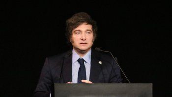 Javier Milei ya tiene nuevo médico presidencial, tras la renuncia de Estigarribia. Javier Milei ya tiene nuevo médico presidencial, tras la renuncia de Estigarribia.