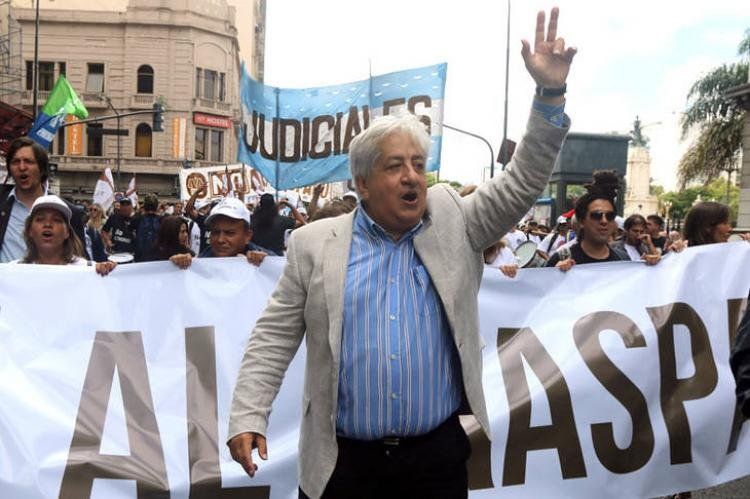 Roberto García explicó en su editorial que la reforma judicial implica un gasto preocupante.