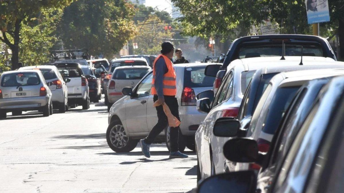 Córdoba no prohibirá por completo a los "naranjitas". Córdoba no prohibirá por completo a los "naranjitas". 