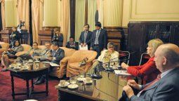 altText(Red Cooperativista en el Parlamento)}