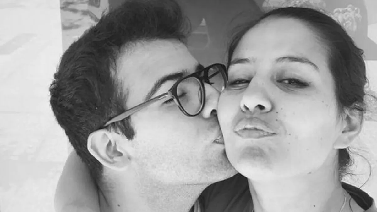 César Sena fue condenado como autor del crimen, mientras que sus padres, Emerenciano Sena y Marcela Acuña, recibieron prisión perpetua como partícipes primarios. César Sena fue condenado como autor del crimen, mientras que sus padres, Emerenciano Sena y Marcela Acuña, recibieron prisión perpetua como partícipes primarios.