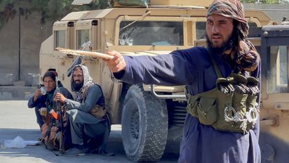 Talibanes venden a Irán equipos bélicos estadounidenses