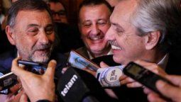 altText(Alberto F. va a Córdoba y el schiarettismo pide que no haya fotos con intendentes)}