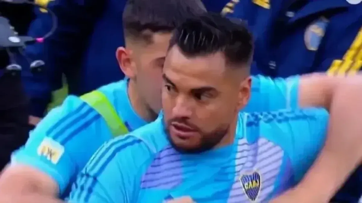 Riquelme piensa reemplazo de Chiquito Romero