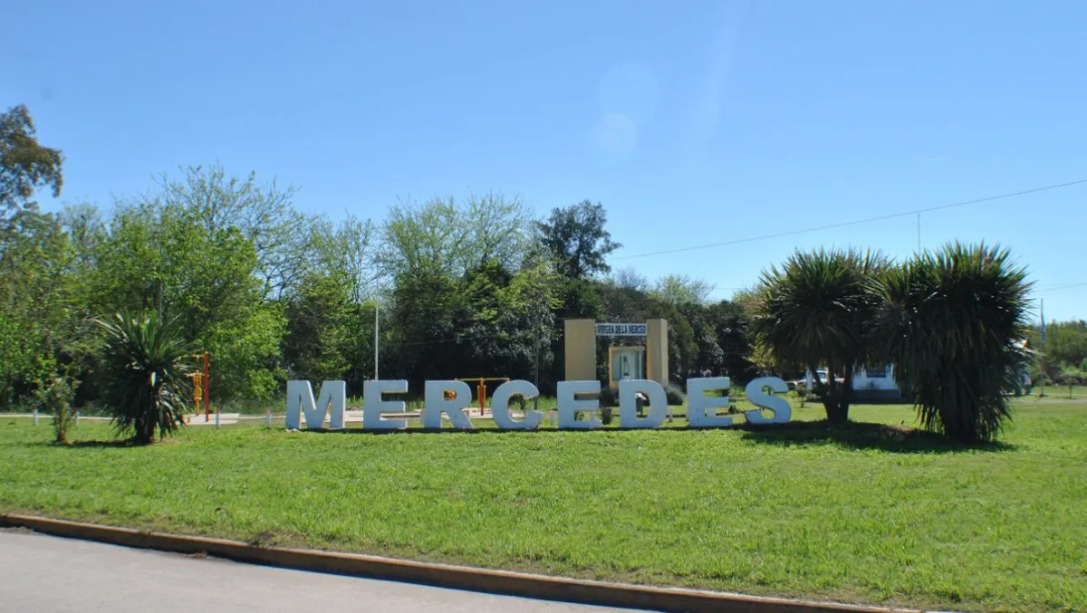 Mercedes, pueblo de Buenos Aires. Mercedes, pueblo de Buenos Aires.