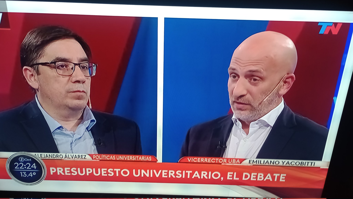 Emiliano Yacobitti vs Alejandro Álvarez: duro debate en A Dos Voces Emiliano Yacobitti vs Alejandro Álvarez: duro debate en A Dos Voces
