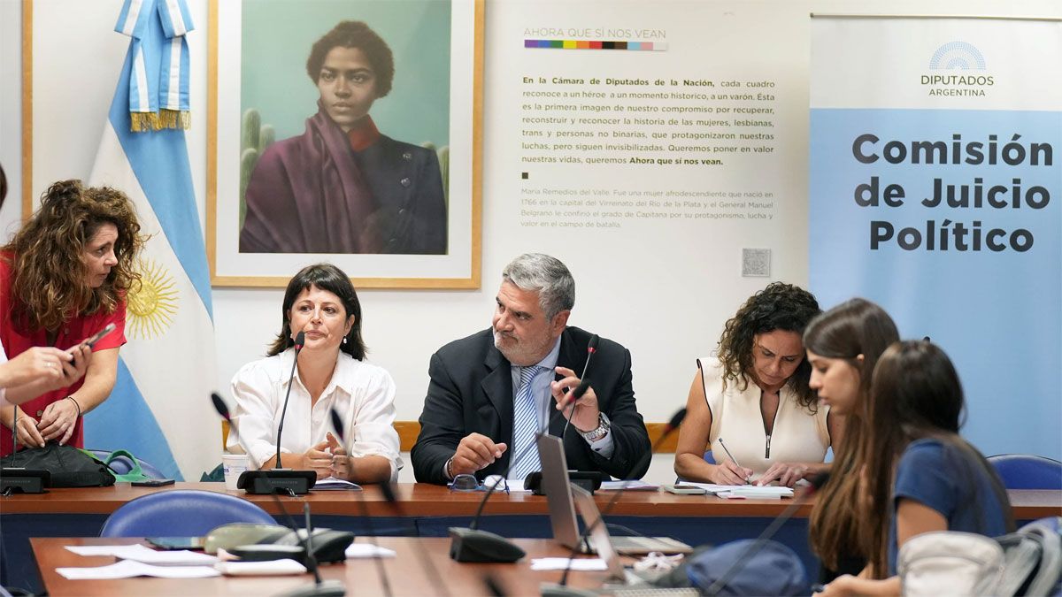 La Comisión de Juicio Político se reunió para tratar los pedidos contra la Corte Suprema.