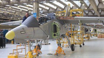 FAdeA sigue en el freezer de Defensa tras dos años y los trabajadores temen lo peor