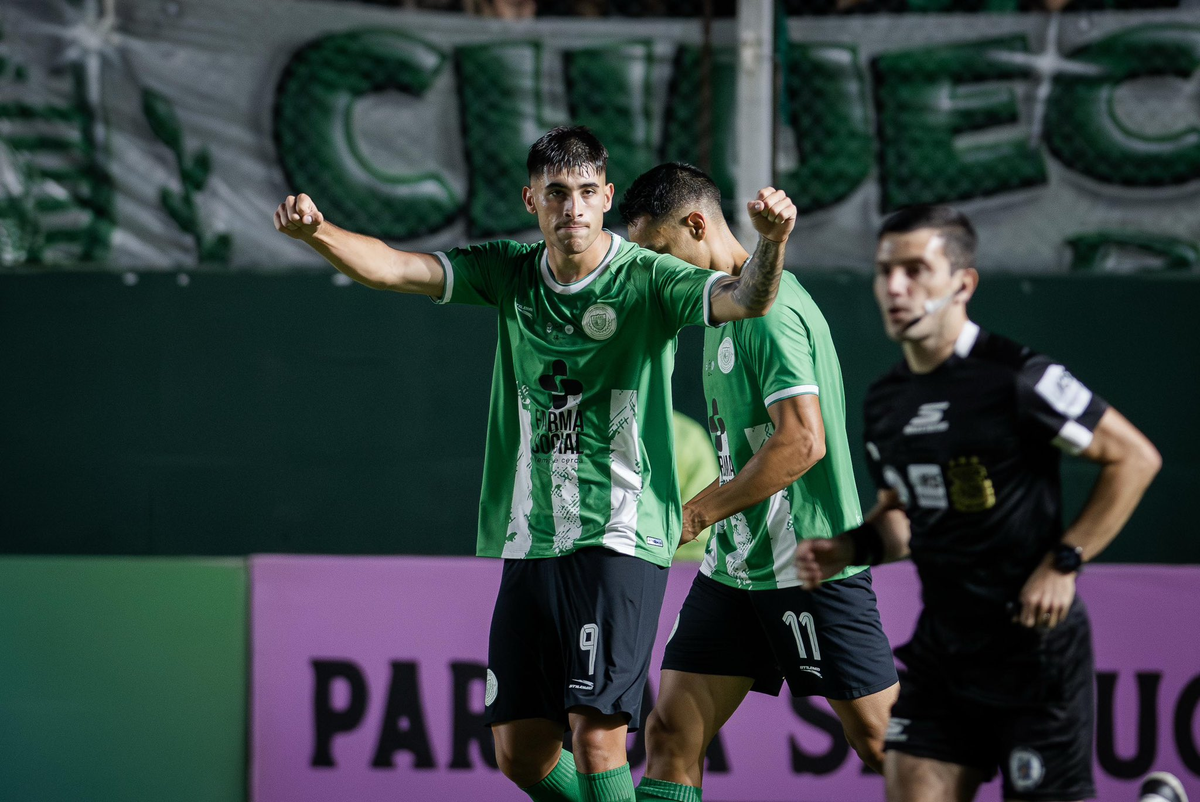 Aguirre había empatado el partido para Camioneros, pero el equipo se quedó y fue ampliamente superado Aguirre había empatado el partido para Camioneros, pero el equipo se quedó y fue ampliamente superado