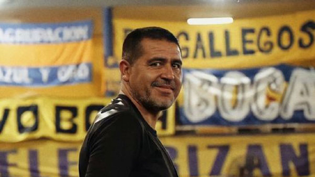 Juan Román Riquelme, otro que está esperando a Mauricio Macri.