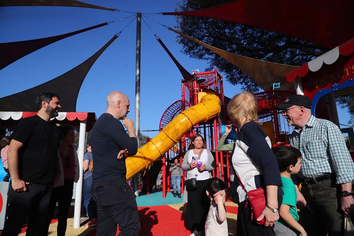 Juegos didácticos y charlas con los vecinos Juegos didácticos y charlas con los vecinos