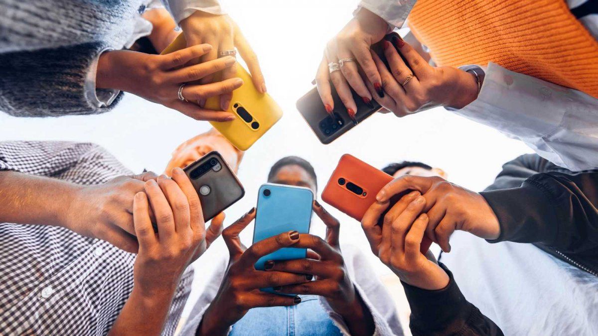 170 millones de estadounidenses usan TikTok: no es un tema menor. 170 millones de estadounidenses usan TikTok: no es un tema menor.
