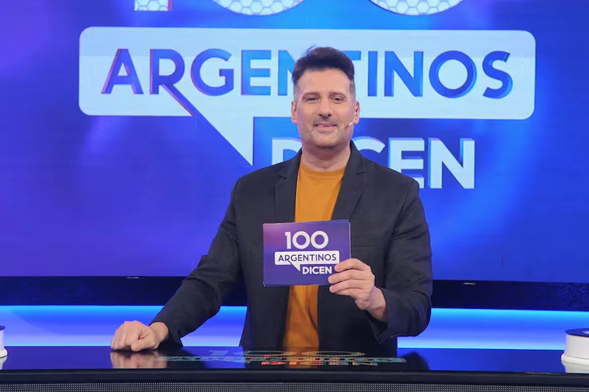 100 Argentinos Dicen regresó este año a la programación de El Trece con José María Listorti en reemplazo de Darío Barassi. 100 Argentinos Dicen regresó este año a la programación de El Trece con José María Listorti en reemplazo de Darío Barassi.